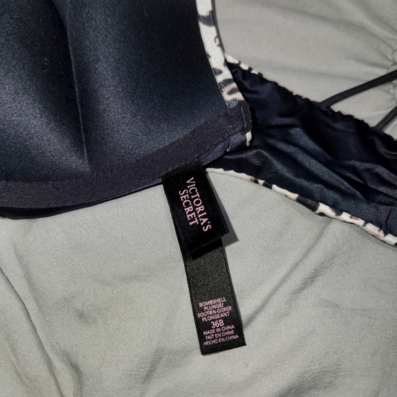 Bra - Picture 3 of 3